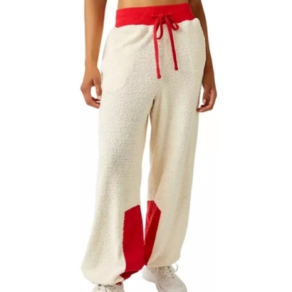 FP Movement Joggers Cuddle Up White Red Plush Trim Microfiber Polyester Size L